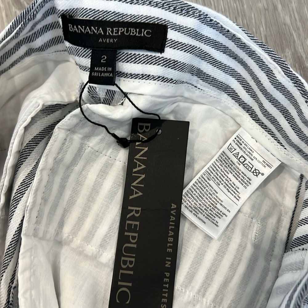 NWT Banana Republic Pants - Picture 2 of 2